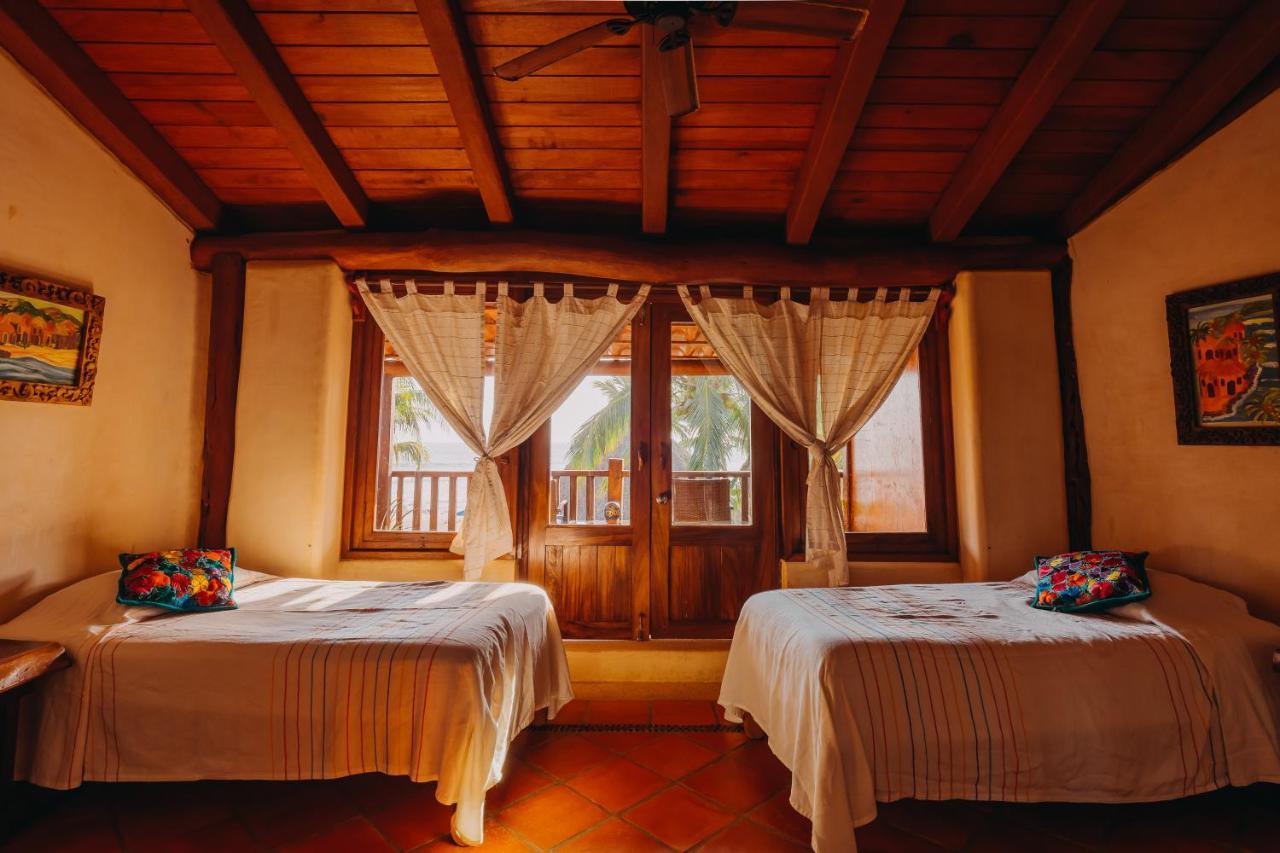 Tres Mujeres Hotel Troncones